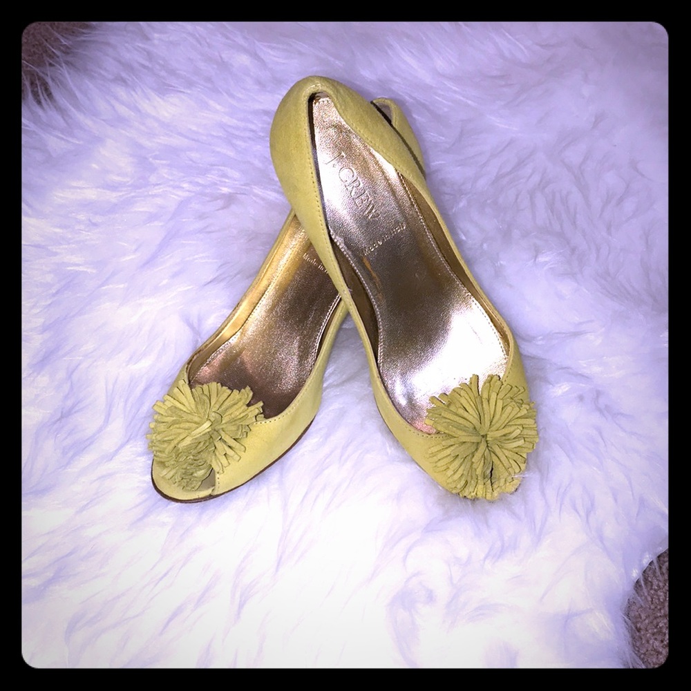 Donated ✨ J.Crew suede peep toe heels